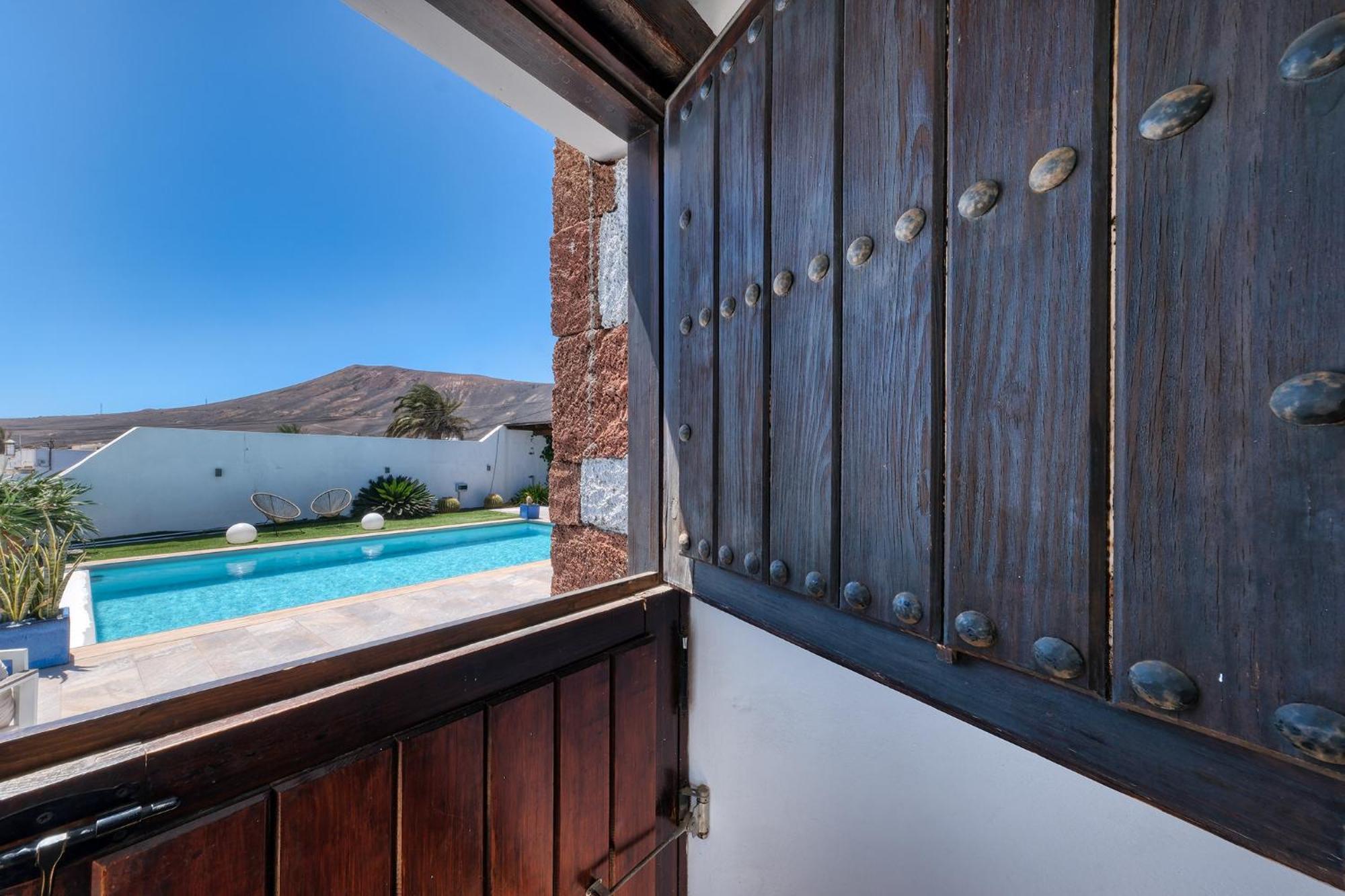 Villa Macher Piscina Y Bar Piscina Tías Εξωτερικό φωτογραφία